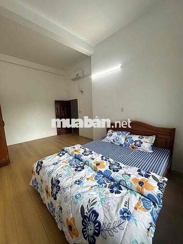 nhà 3 tầng MT LƯƠNG KHÁNH THIỆN