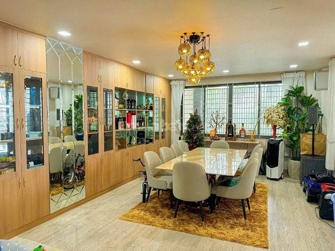 BIỆT THỰ 1 HẦM – 6 TẦNG – MT NGAY KHU GA T3 – ĐỦ CÔNG NĂNG, 69 TỶ