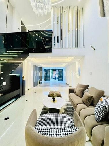 Bán gấp nhà đường Trần Quốc Thảo, p6, Q3. Giá 3,8tỷ. Hẻm xe hơi.68m2