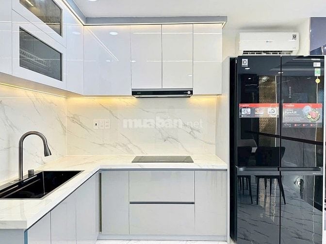 BÁN nhanh Nhà Nguyễn Gia Trí, Bình Thạnh dt 65m2 - 4ty600. Sổ hồng sẵn