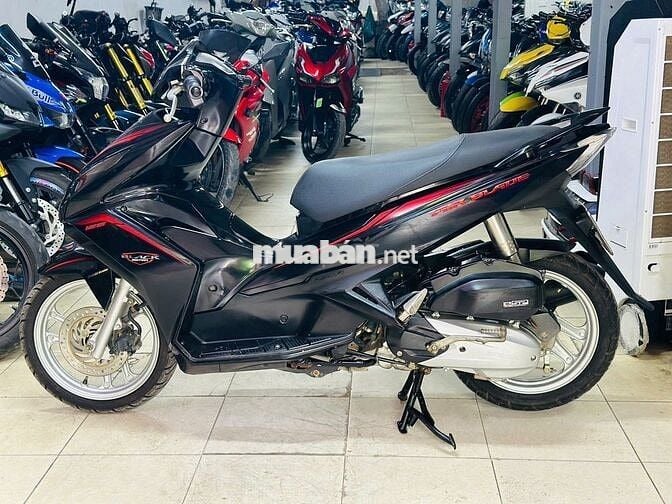XE MÁY THỊNH PHÁT - HONDA AIR BLADE 125 ĐEN NHÁM