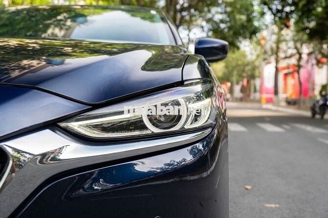 Mazda 6 2023 Premium 2.0 AT