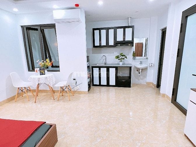  Phòng đơn 30m² – bếp riêng – full đồ 📍 3B ngõ 569 Lạc Long Quân, gần