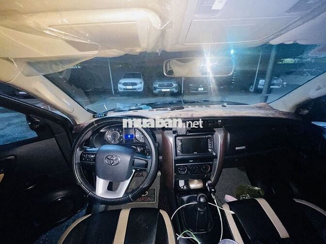 Toyota Fortuner 2017 2.4G 4x2 MT - 68600 km