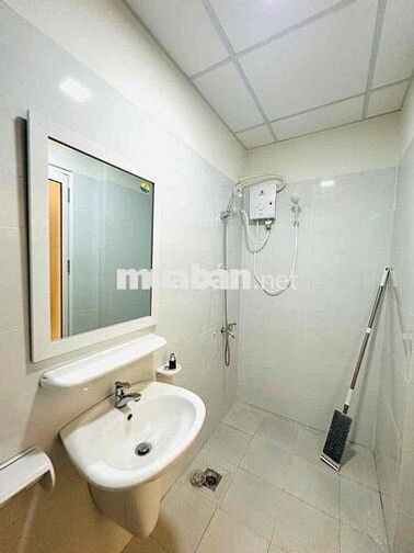 Căn hộ Nam Long 2 central lake 57m2, 2 phòng ngủ, 2WC, có nội thất, TN