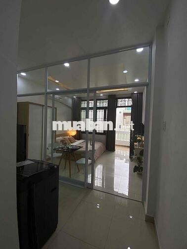 CHDV 40m2 NGAY TRUNG TÂM QUẬN 10_TÁCH BẾP_FULL NT MÁY GIẶT RIÊNG