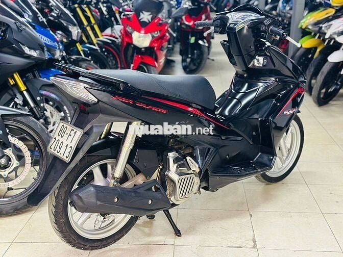 XE MÁY THỊNH PHÁT - HONDA AIR BLADE 125 ĐEN NHÁM
