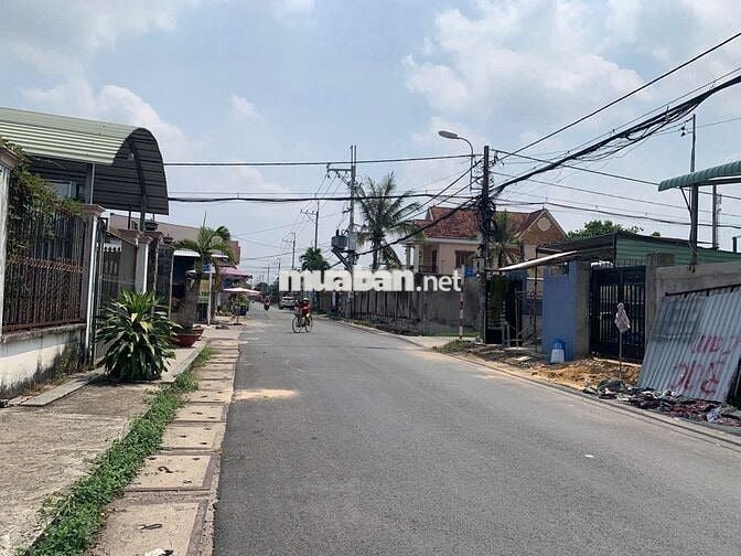 Bán ất 243m2 giá 1,6 tỷ, Đ.Tỉnh Lộ 2, Tân Phú Trung, sổ hồng có sẵn