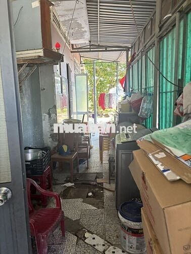 NHÀ MT ĐƯỜNG 5,5M LỀ 8 M GIÁ RẺ