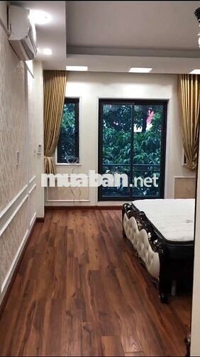 Chính chủ cho thuê nhà 7 Tầng,Thang Máy,38tr tại Hồ Tùng Mậu,Mai Dịch