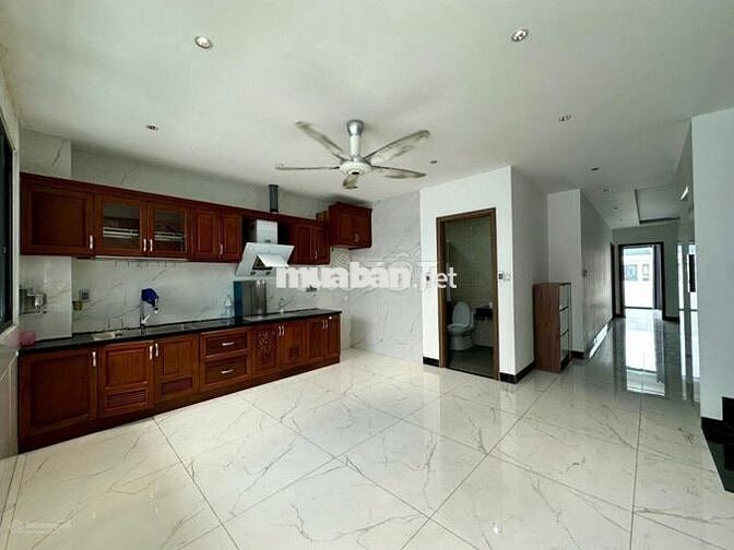Cho thuê nhà Đinh Thị thi kdt Vạn Phúc City 60tr tại Thủ Đức 7x21