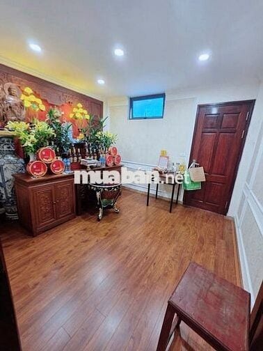 Chính chủ cho thuê nhà 7 Tầng,Thang Máy,38tr tại Hồ Tùng Mậu,Mai Dịch