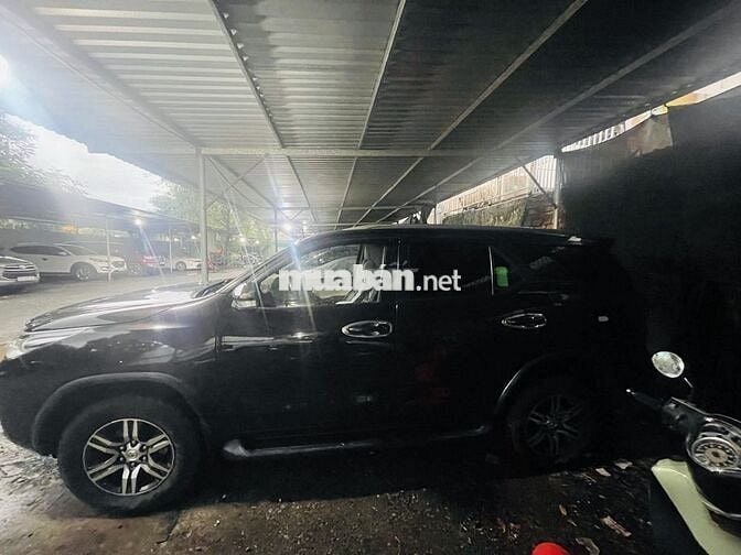 Toyota Fortuner 2017 2.4G 4x2 MT - 68600 km