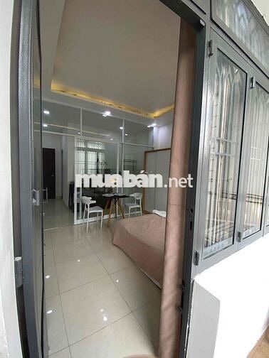CHDV 40m2 NGAY TRUNG TÂM QUẬN 10_TÁCH BẾP_FULL NT MÁY GIẶT RIÊNG