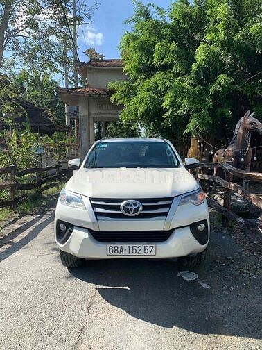 Toyota Fortuner 2019 2.4G 4x2 MT - 110000 km
