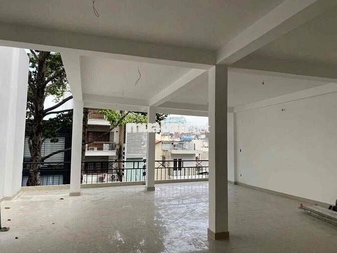 CHO THUÊ NHÀ MẶT TIỀN TRẦN QUANG KHẢI – Q.1