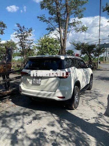 Toyota Fortuner 2019 2.4G 4x2 MT - 110000 km