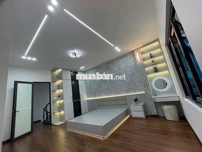 Đại Từ Hoàng Mai ngõ nông gần hồ Linh Đàm 32m x 5 tầng lô góc mới đẹp