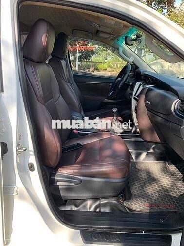 Toyota Fortuner 2019 2.4G 4x2 MT - 110000 km