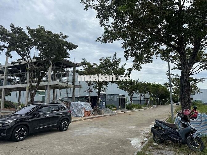 Bán đất chính chủ vị trí đẹp giá tốt