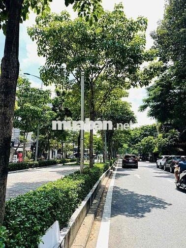 CHÍNH CHỦ BÁN NHÀ MT PHT CĂN CỨ 26