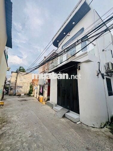 Bán Gấp Nhà Hẻm Huỳnh Tấn Phát Q7, 32m2, 2 Tầng, Giá Hời Chỉ 2.9 Tỷ,