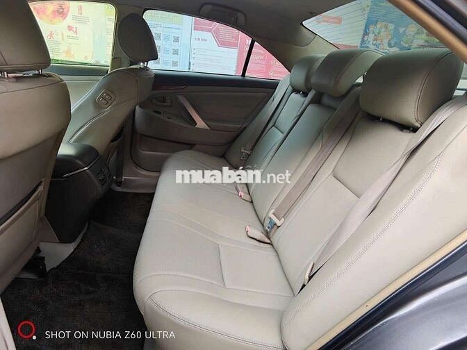 TOYOTA CAMRY 2.4G,2007,màu xám,158000km,Chính chủ.
