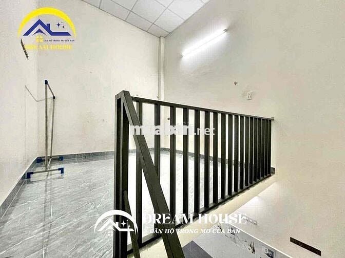 phòng dạng 1 trệt 1 lửng - Gần ngã tư gò mây - Ngay lê trọng tấn