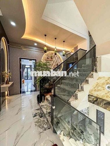 SIÊU PHẨM NHÀ PHỐ 4 TẦNG KIẾN TRÚC HIỆN ĐẠI + FUL NỘI THẤT CAO CẤP