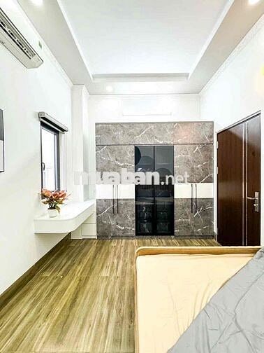 NHÀ TRỆT 3 LẦU MỚI ĐẸP -  CÓ HẺM MƯƠNG HỞ BÊN HÔNG CỰC KÌ THOÁNG MÁT -