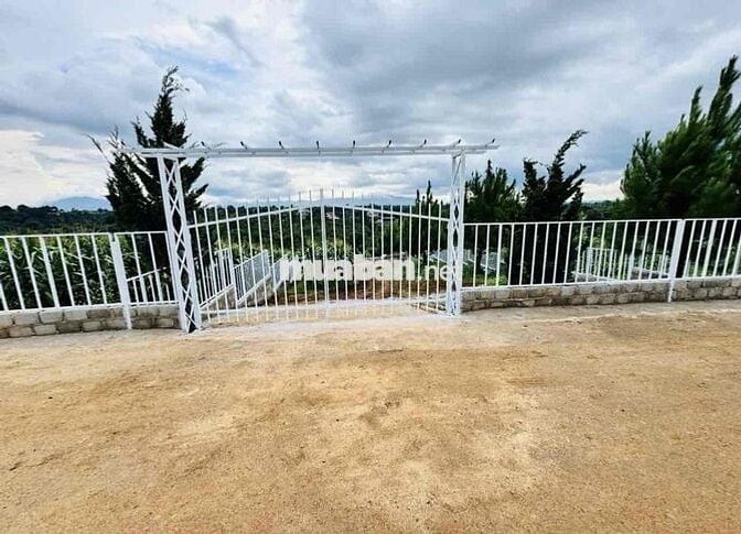 Cần tiền gấp bán lỗ lại lô 515m2 view đồi giá 600tr
