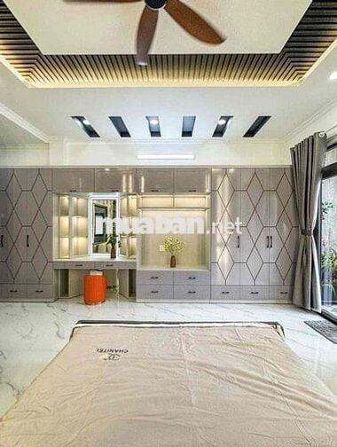 SIÊU PHẨM NHÀ PHỐ 4 TẦNG KIẾN TRÚC HIỆN ĐẠI + FUL NỘI THẤT CAO CẤP