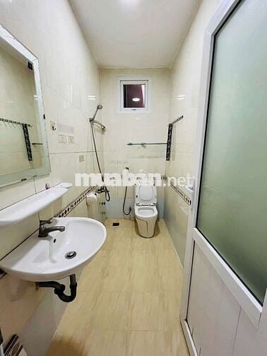 CHO THUÊ NHÀ:
TRỆT 1 LẦU & SÂN THƯỢNG MỚI ĐẸP
- SẴN NỘI THẤT