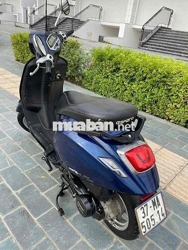 Thanh lý Vecpa 50cc học sinh không cần bằng lái
