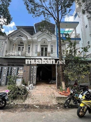 Nhà Lầu KDC Hồng Phát - Có Phòng Ngủ Trệt