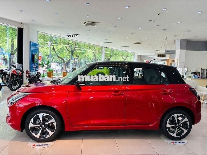 Suzuki Swift Hybrid Phiên bản mới 2025 Đỏ - Đen