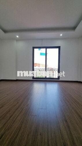 Căn Hộ Dịch Vụ-60M-6 Tầng Thang Máy-MT 5,5M-Võ Chí Công-Cầu Giấy-VIP