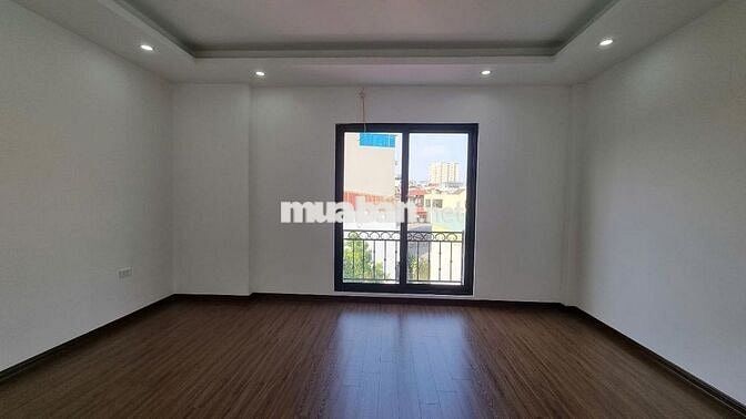 Căn Hộ Dịch Vụ-60M-6 Tầng Thang Máy-MT 5,5M-Võ Chí Công-Cầu Giấy-VIP