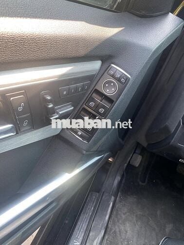 Mercedes Benz GLK 280 model 2010 sang trọng