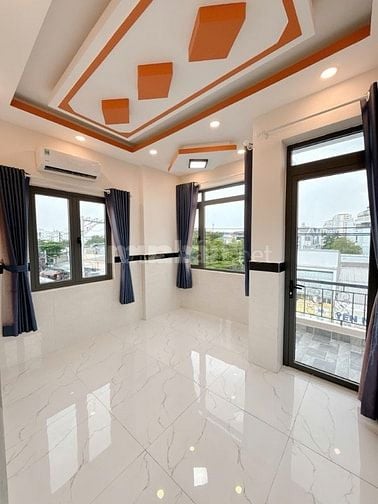 Chính phủ cần bán nhà mặt tiền đường lên văn lương Q7 