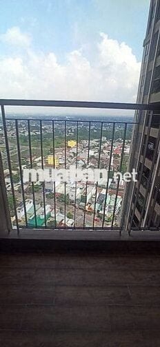 OPAL SKYLINE CĐT căn 2PN cho thuê giá rẻ 5tr/tháng tầng cao view chill