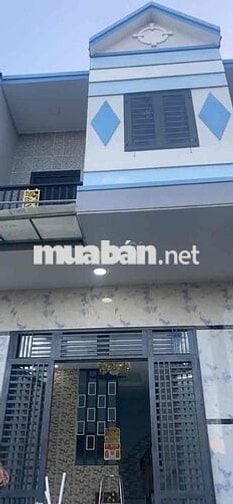 cần bán gấp nhà 4x9 1 trệt.1 lầu sổ Hồng riêng chính chủ
