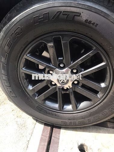 Toyota Fortuner 2015 2.7V 4x2 AT - 72000 km