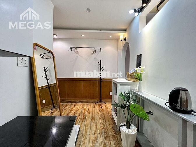 Ra mắt căn hộ cao cấp full nội thất tại trung tâm Q3 🏡🏡🏡