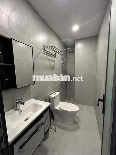 CĂN HỘ MINI THIẾT KẾ TÔNG GỖ SANG TRỌNG