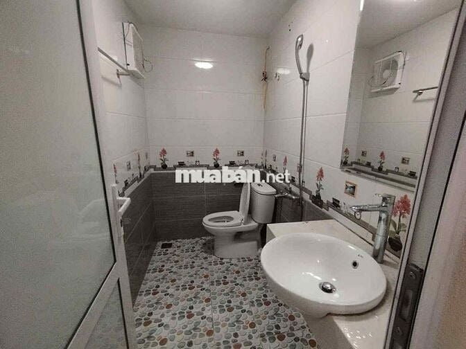 LK VINACONEX 3 TRUNG VĂN - 130m2 x 5T, MT:7m, Thang máy, Chia 2 phòng.