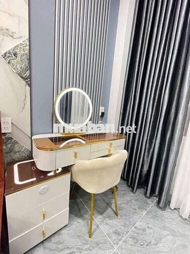 Nhà phố hoàn công kdc Phú Hồng Thịnh gần BigC và làng đại học quốc gia