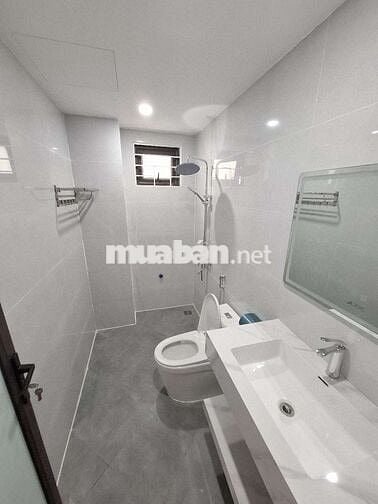 Hơn 9 Tỷ Nhà 6 Tầng Thang Máy 52m² Gần Chân Cầu Vĩnh Tuy Đối Diện Aeon