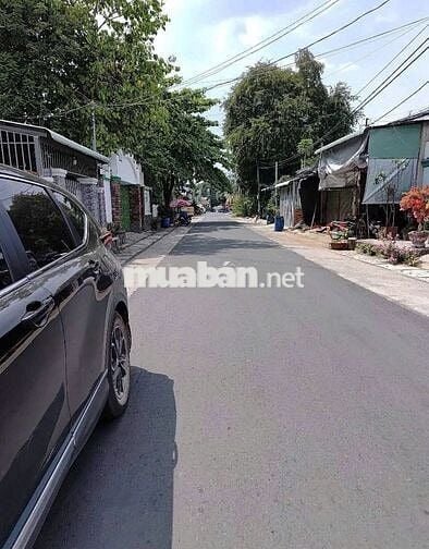 Bán gấp dãy trọ 212m2 đang kín 8 phòng ở khu chợ việt kiều gía 870tr