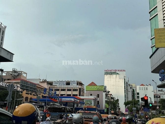 CC gửi bán nhà 1/ Huỳnh Văn Bánh 4lầu 84m2 ngay chợ Phú Nhuận KD 15 tỷ